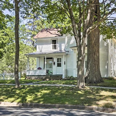 Apartamento Family-Friendly Menomonie Retreat Walk To Town! Exterior foto