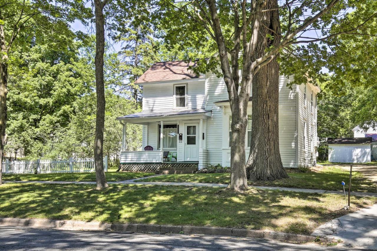 Apartamento Family-Friendly Menomonie Retreat Walk To Town! Exterior foto