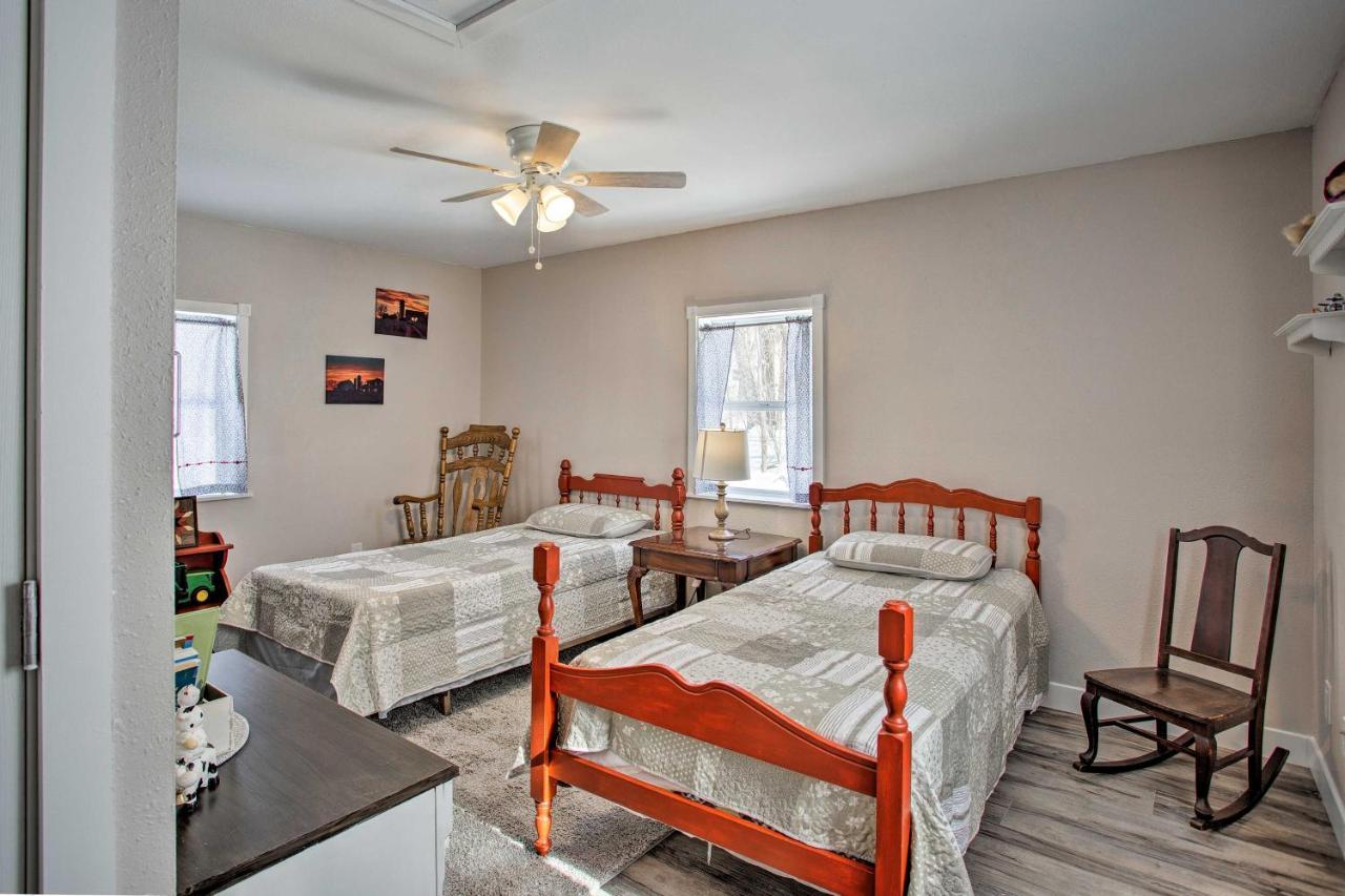 Apartamento Family-Friendly Menomonie Retreat Walk To Town! Exterior foto